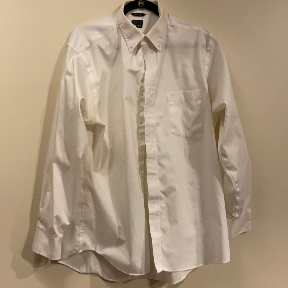 CHAPS white dress shirt